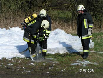 Einsatz Hüttenbrand Fraba Juli 048